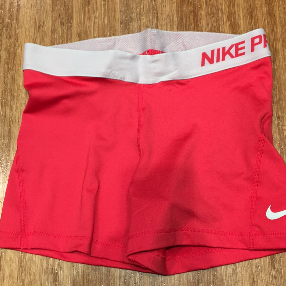 Nike Pros✔️